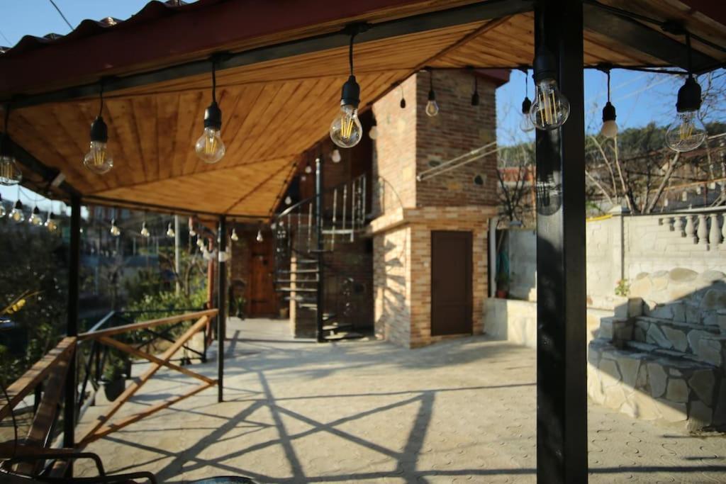 Sunshine House Villa Kutaisi Bagian luar foto