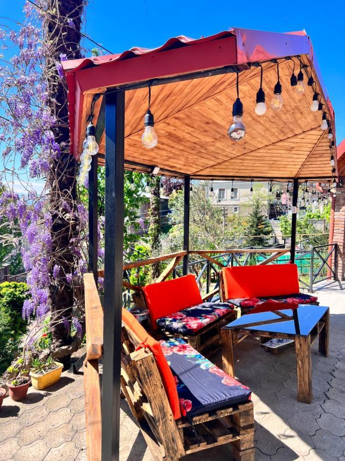 Sunshine House Villa Kutaisi Bagian luar foto