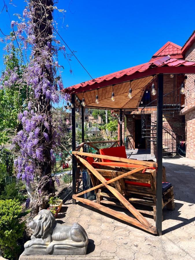 Sunshine House Villa Kutaisi Bagian luar foto