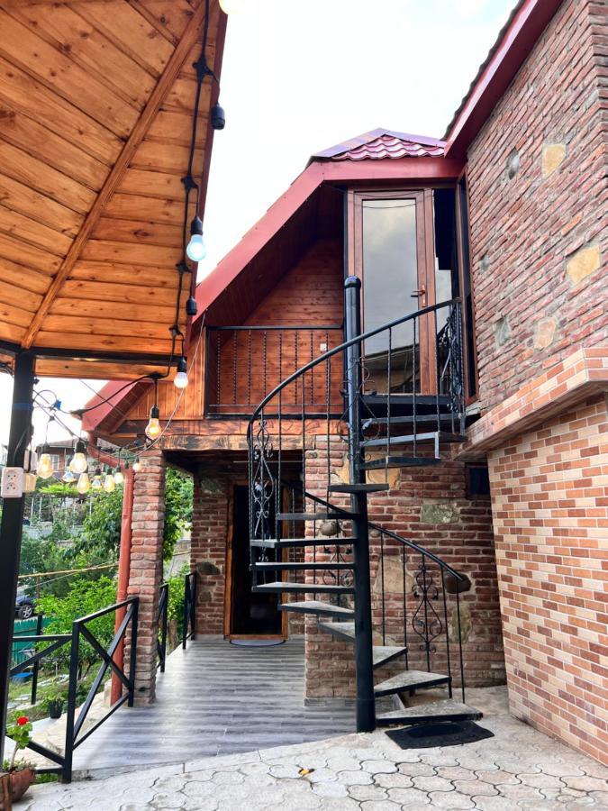 Sunshine House Villa Kutaisi Bagian luar foto