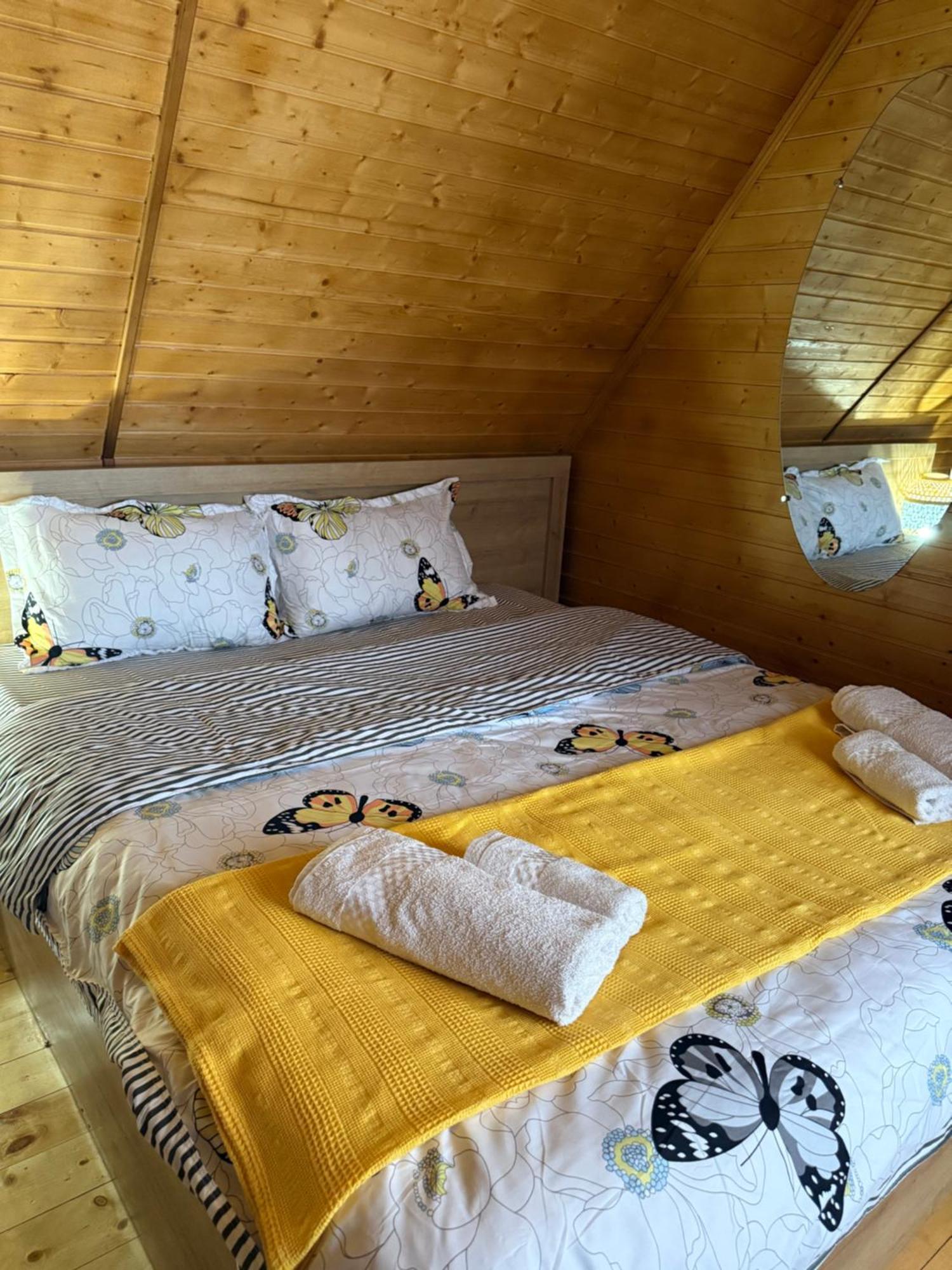 Sunshine House Villa Kutaisi Bagian luar foto